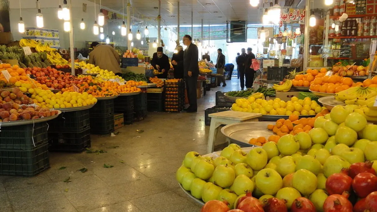 قیمت عجیب میوه‌های وارداتی در بازار تهران؛ ۱۲ دی ۱۴۰۰