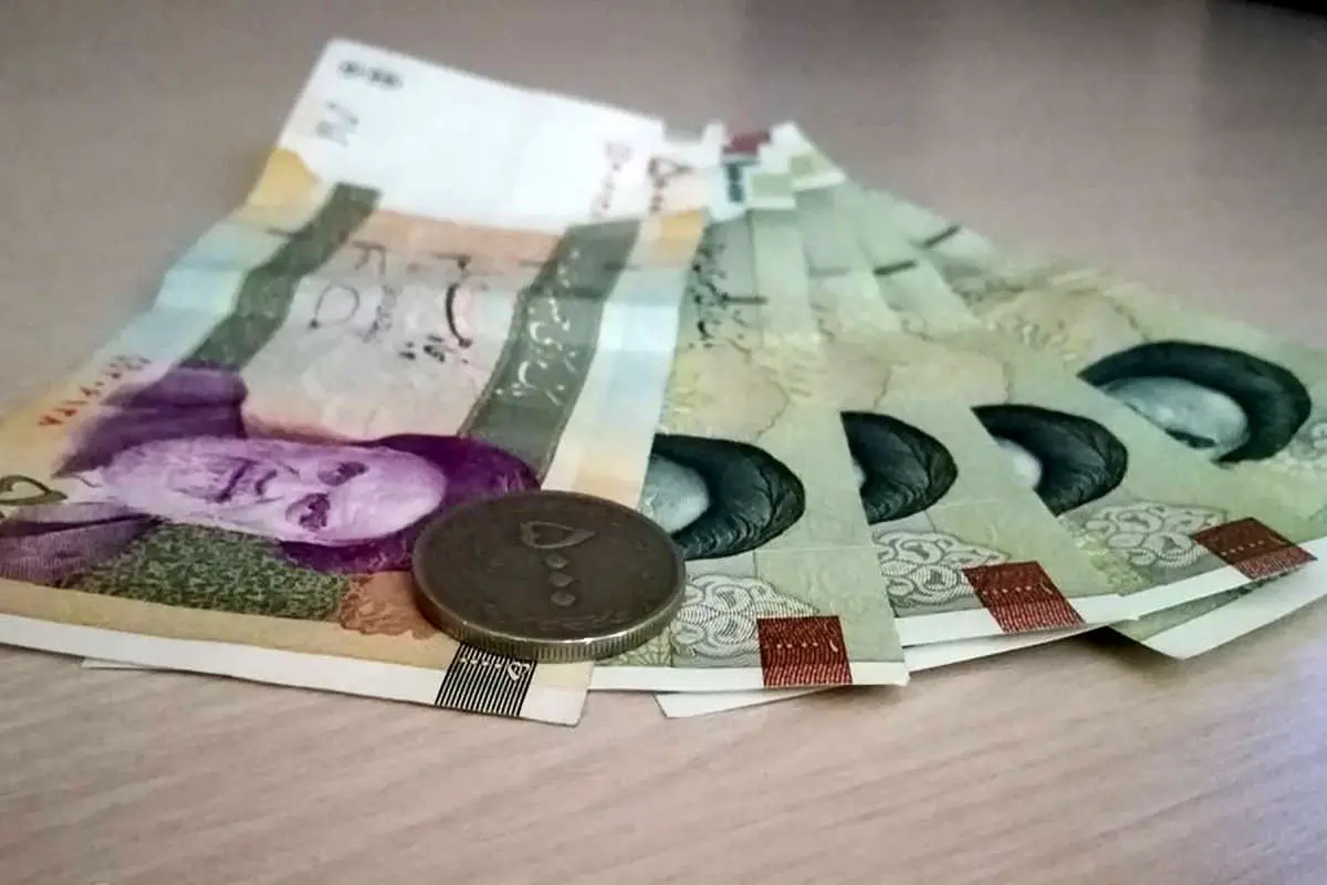 مسئولان چرا از حقوق خودشان در بودجه کم نمی‌کنند؟!