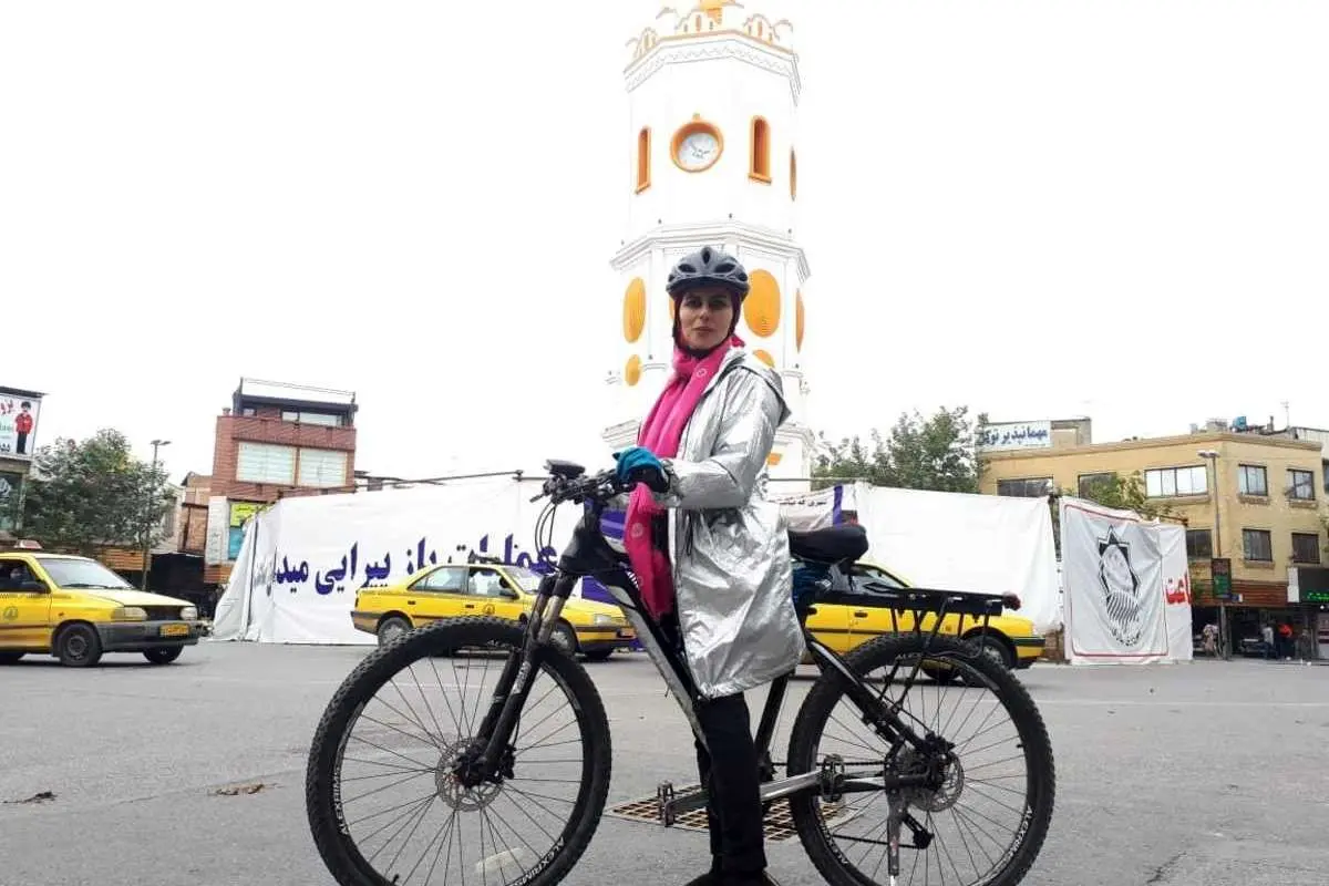 خاطره جالب دوچرخهسوار زن از تعقیبش توسط یک موتورسوار
