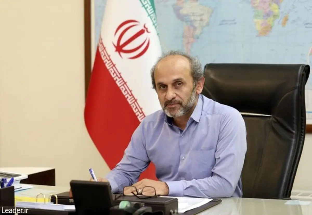 (تصویر) رئیس صدا و سیما داغدار یکی از قربانیان هواپیمای اوکراینی