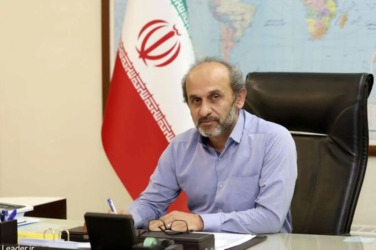 (تصویر) رئیس صدا و سیما داغدار یکی از قربانیان هواپیمای اوکراینی