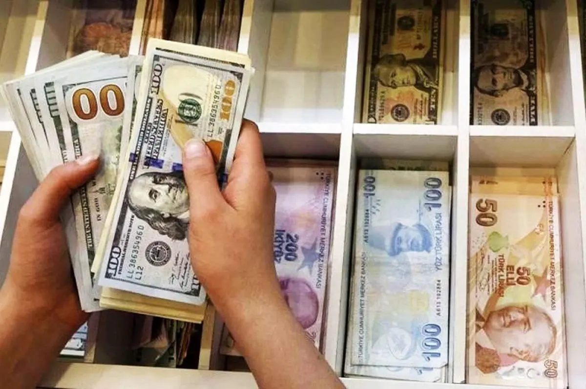 قیمت لیر ترکیه شنبه ۱۸ دی ۱۴۰۰