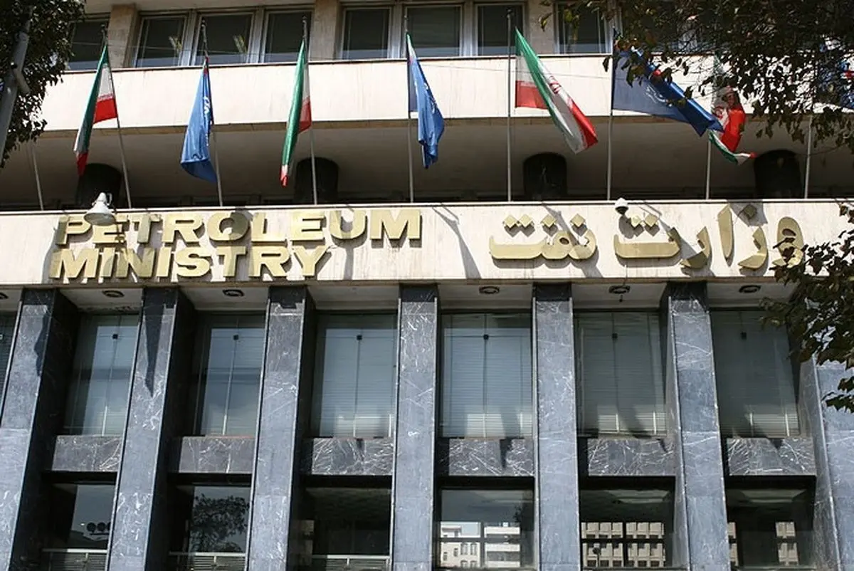 مجلس با تحقیق و تفحص از وزارت نفت در دولت روحانی موافقت کرد