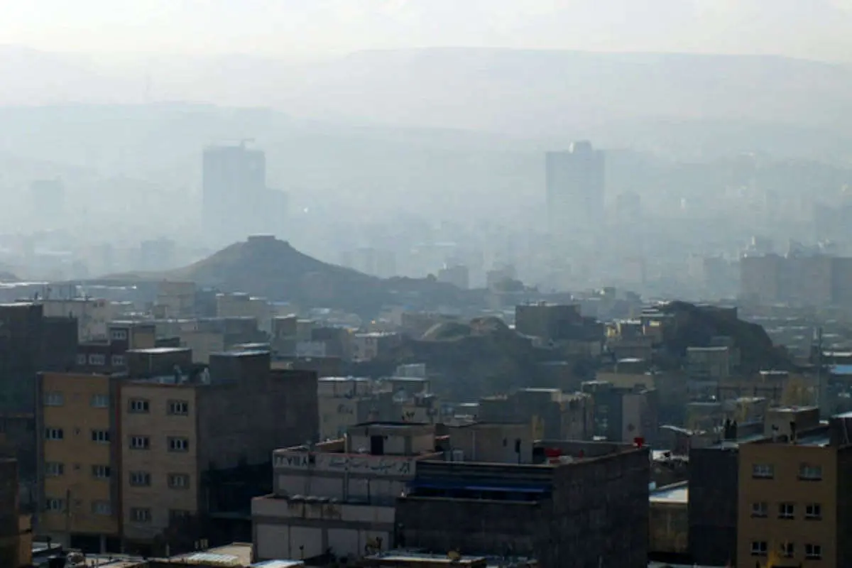 تعطیلی مدارس تبریز به دلیل آلودگی هوا
