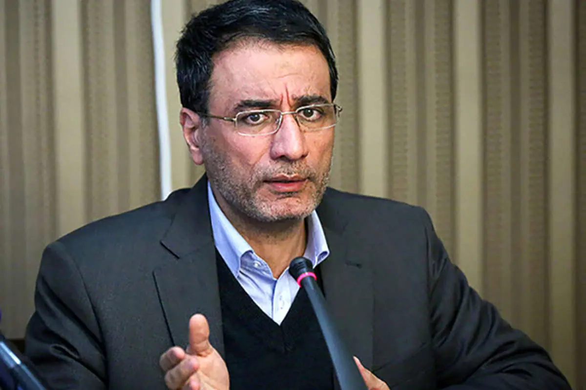 فرجی دانا، دبیر فرهنگستان علوم شد