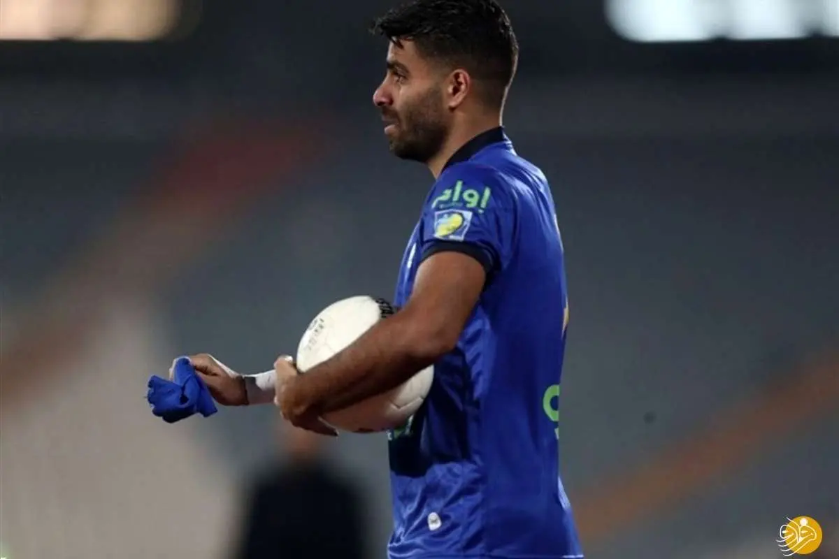 مدافع استقلال محروم شد و رکورد زد!