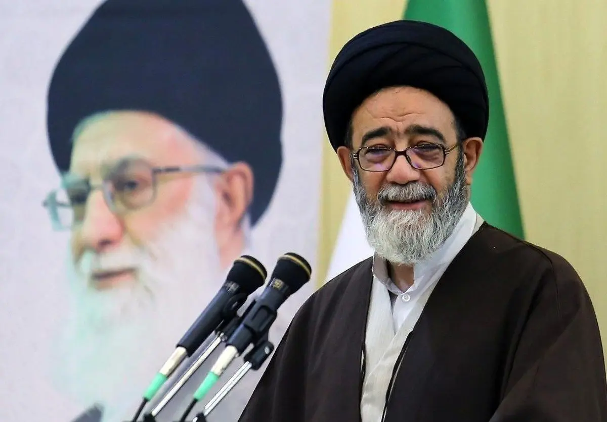 «اوباما برای حل مسائل منطقه به رهبر انقلاب نامه نوشته بود»