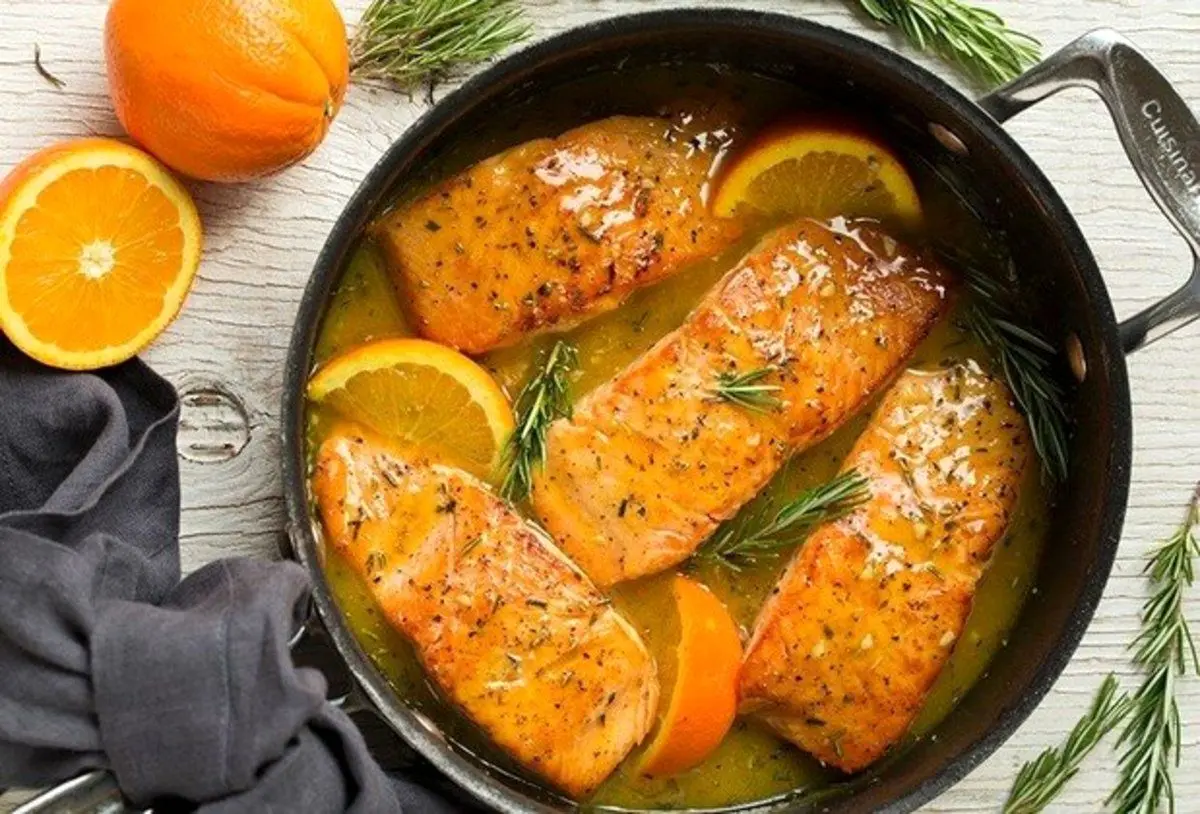 طرز تهیه مرغ پرتقالی همراه با زرشک پلو زعفرانی