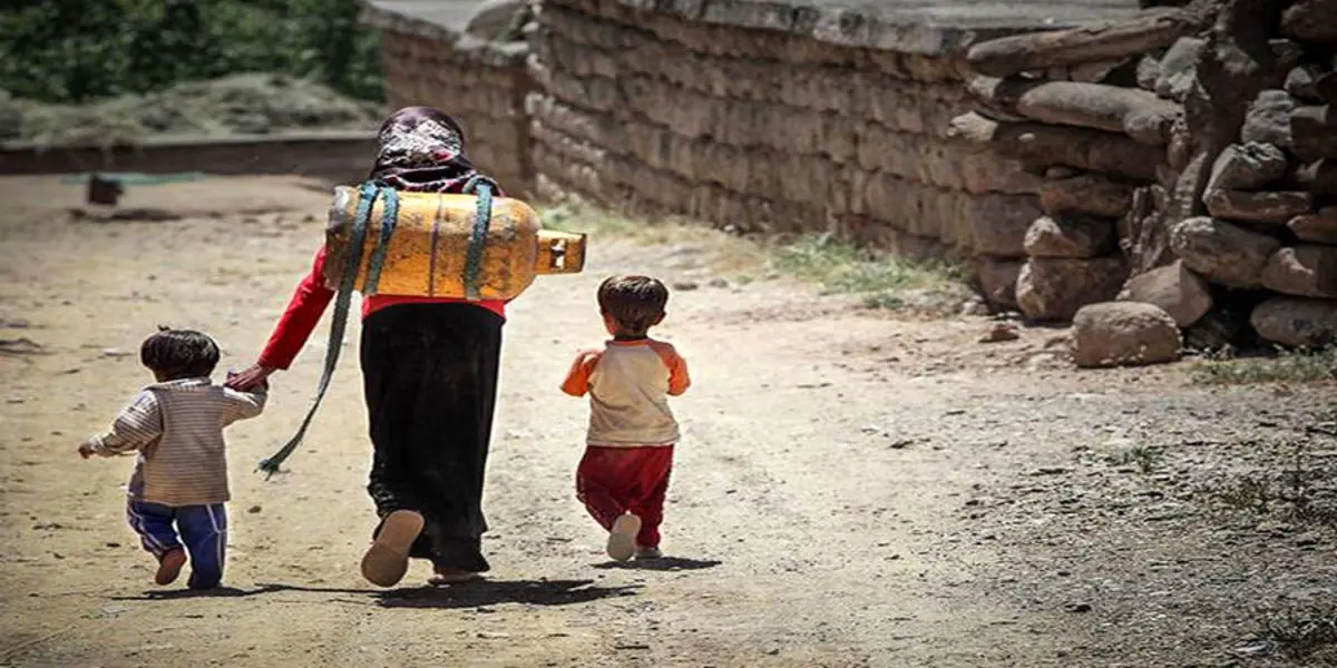 شوخی تلخ با خط فقر؛ خجالت بکشید از مردم!