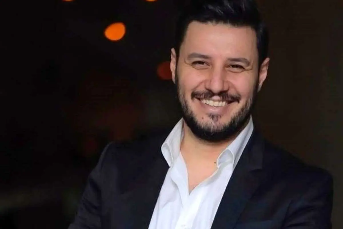 عکس زیرخاکی از جشن تولد ۲۰ سالگی جواد عزتی