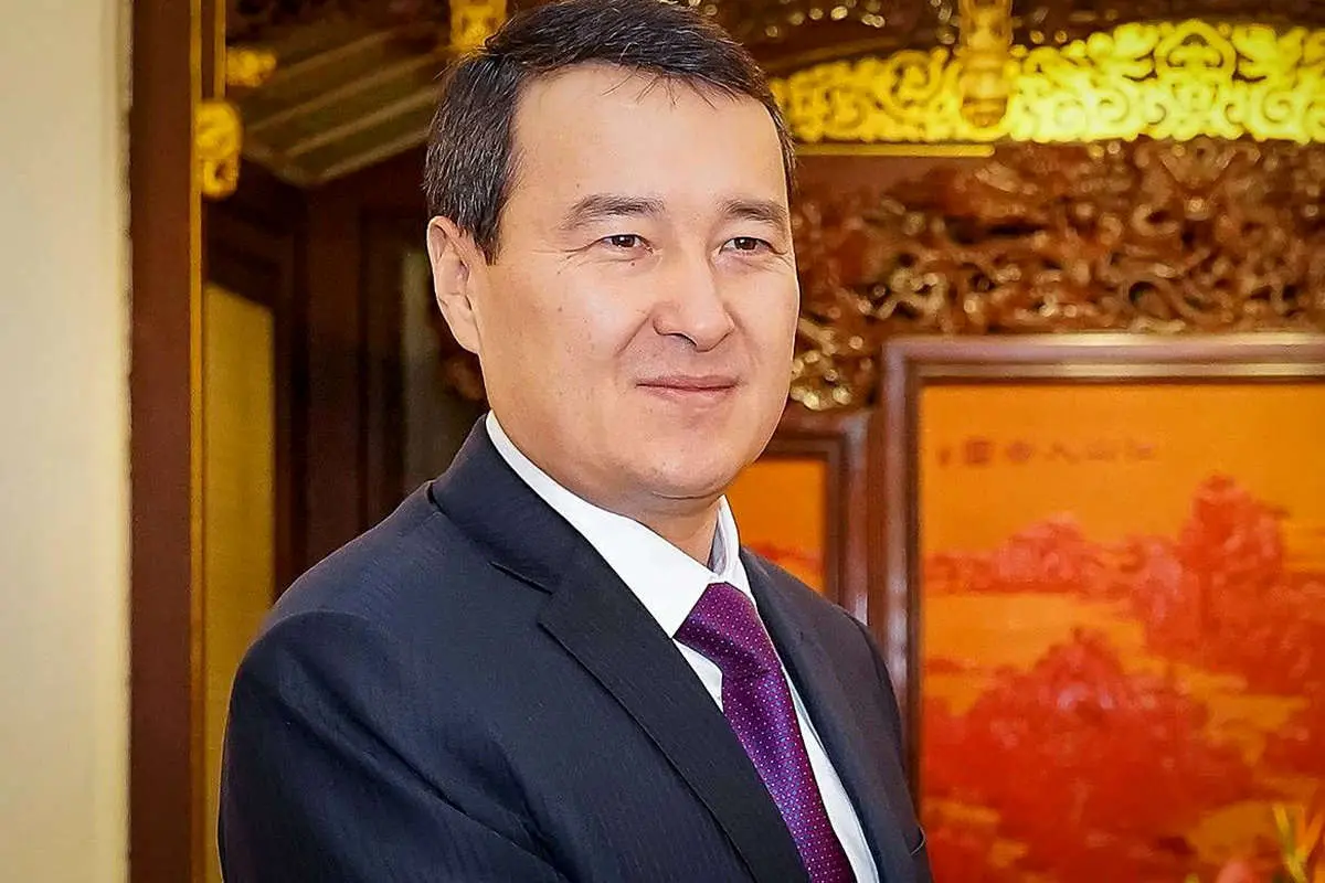 تحولات قزاقستان؛ علی خان اسماعیل اُف نخست وزیر شد