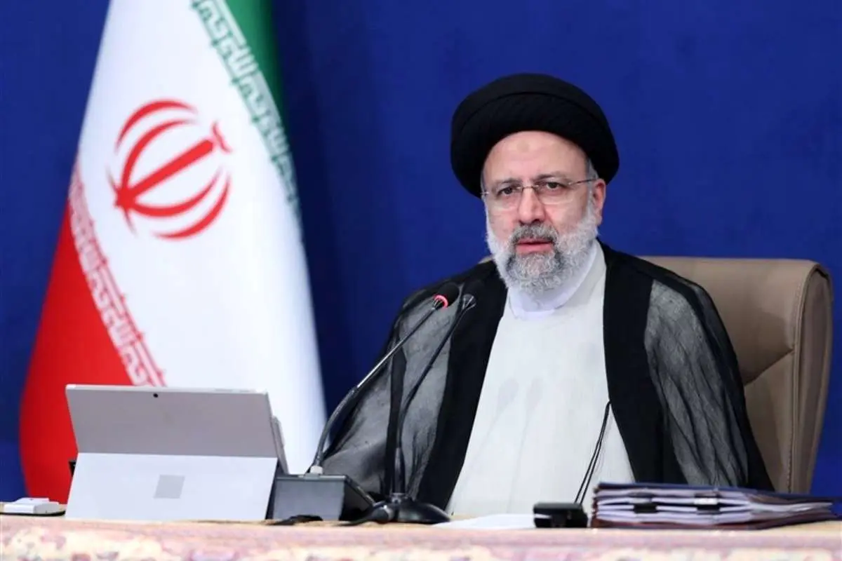 رئیسی: سیر نزولی تورم آغاز شد