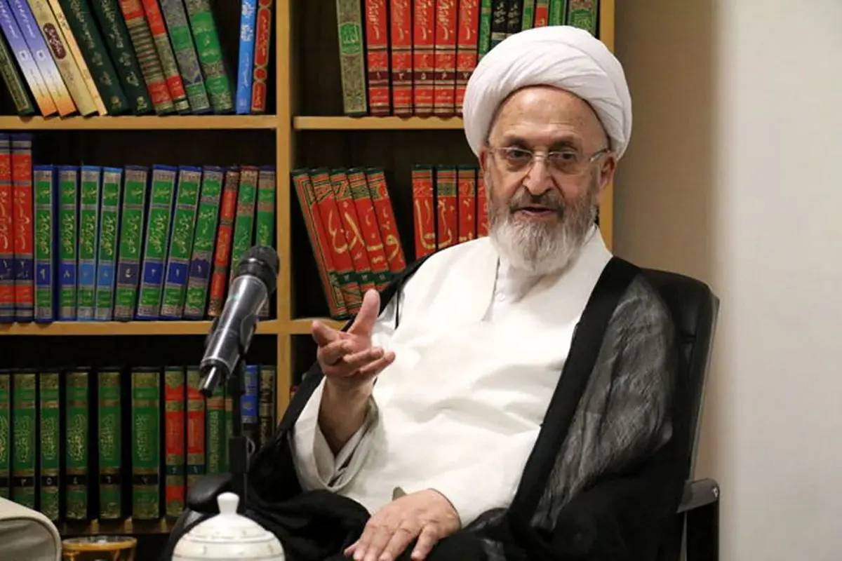 آیت الله سبحانی: بالاترین درآمد طلاب حوزه به دو میلیون تومان هم نمی‌رسد