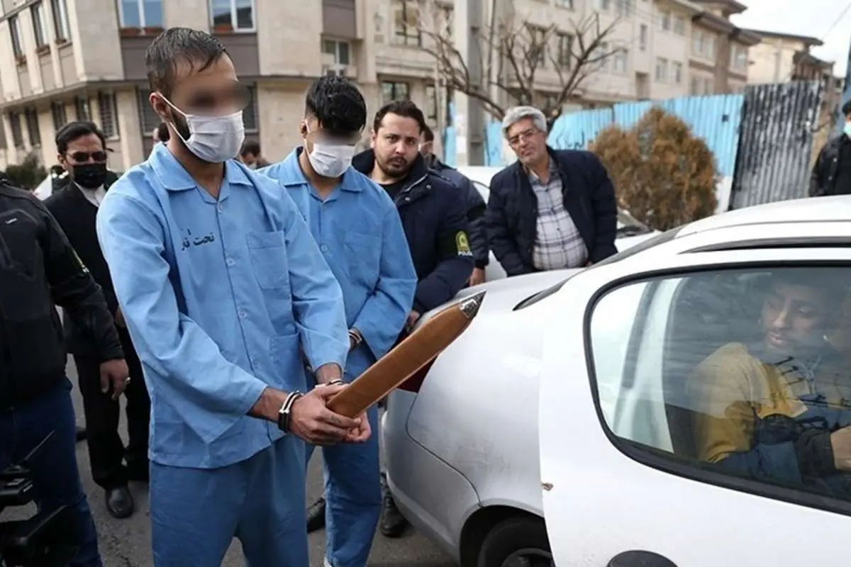 (تصاویر) بازسازی صحنه جرم اوباش قمه بدست
