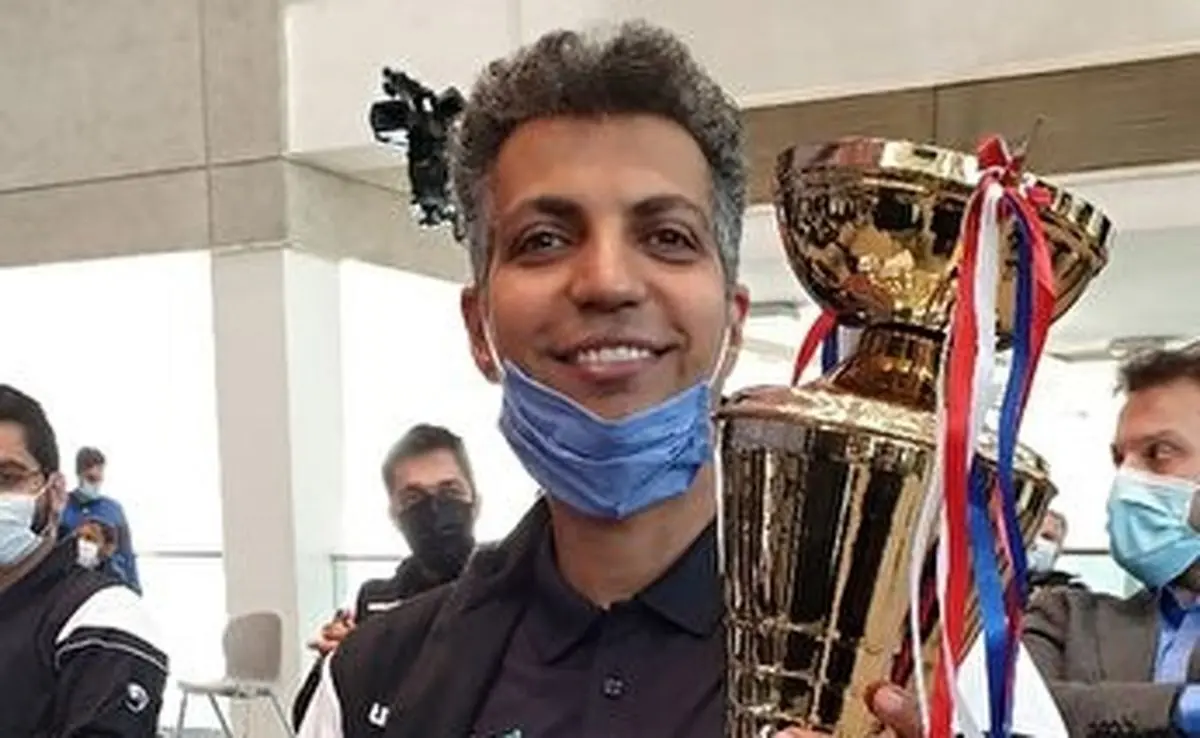 (ویدئو) واکنش عادل فردوسی پور به حذف استقلال و پرسپولیس