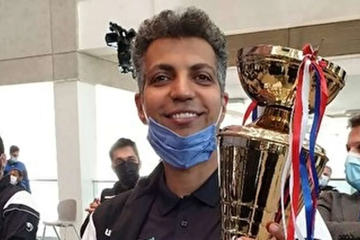 (ویدئو) واکنش عادل فردوسی پور به حذف استقلال و پرسپولیس