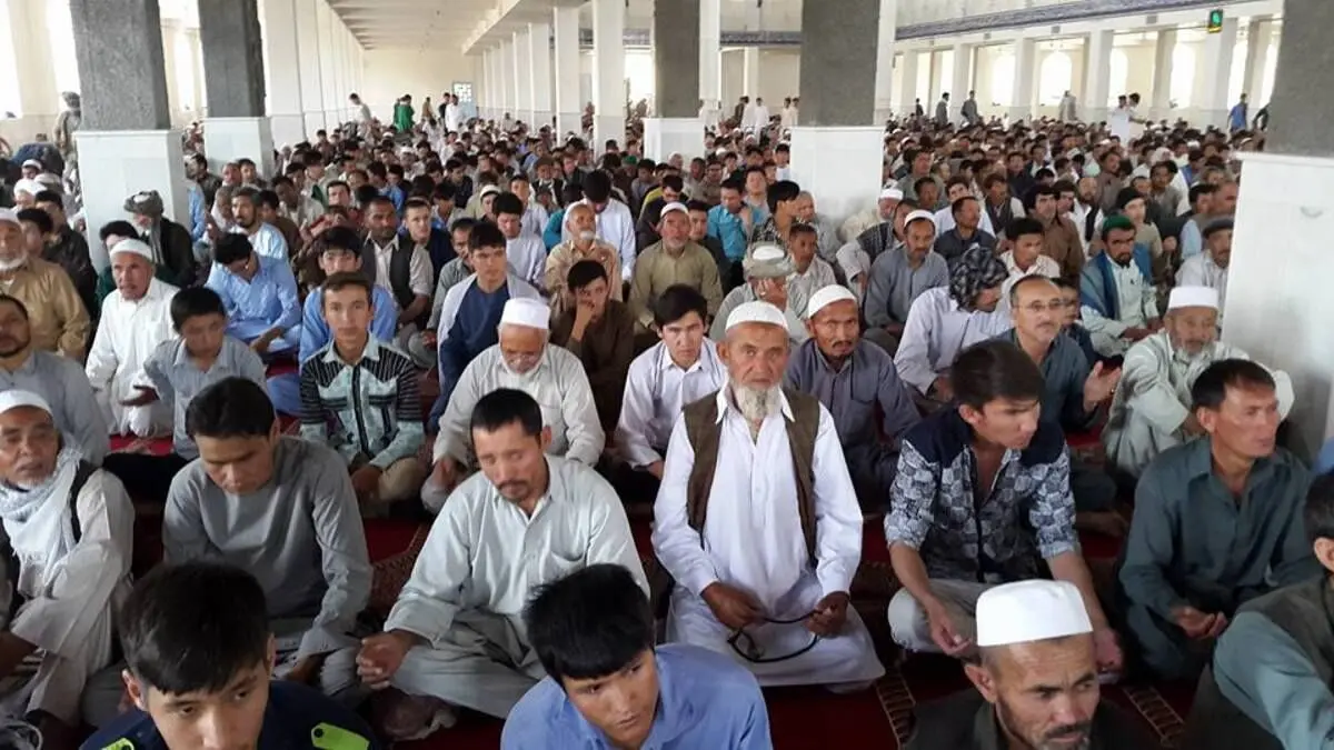 (ویدئو) درگیری در نماز جمعه مسجد جامع تالقان افغانستان
