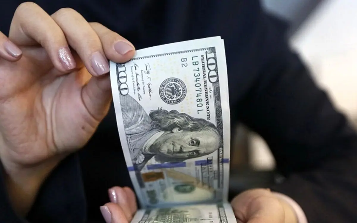 پیش‌بینی قیمت دلار ۲ بهمن ۱۴۰۰؛ یورش به کانال ۲۸ هزار تومان؟