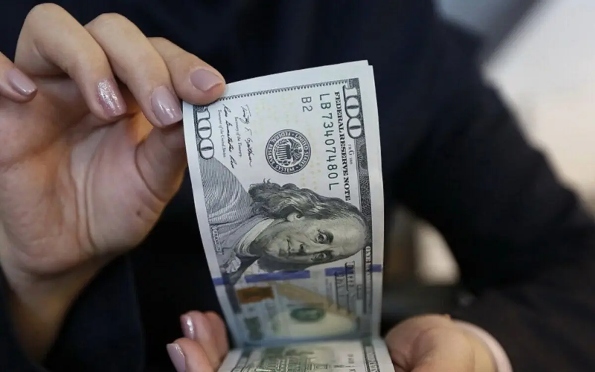 پیش‌بینی قیمت دلار ۲ بهمن ۱۴۰۰؛ یورش به کانال ۲۸ هزار تومان؟