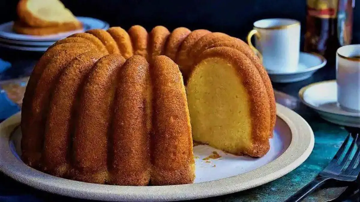 طرز تهیه کیک شیر داغ، خوش طعم و لطیف