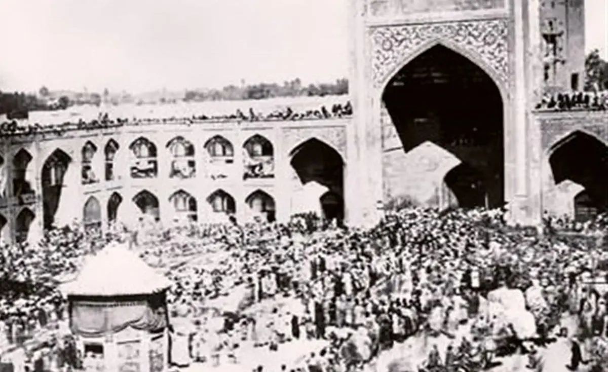 کشف گور دسته‌جمعی از شهدای مسجد گوهرشاد در مشهد؟