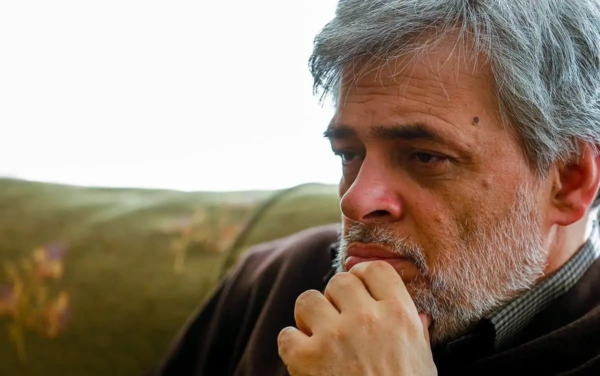 محمد مهاجری خطاب به همسر رئیسی: ان‌شاءالله دروغ است