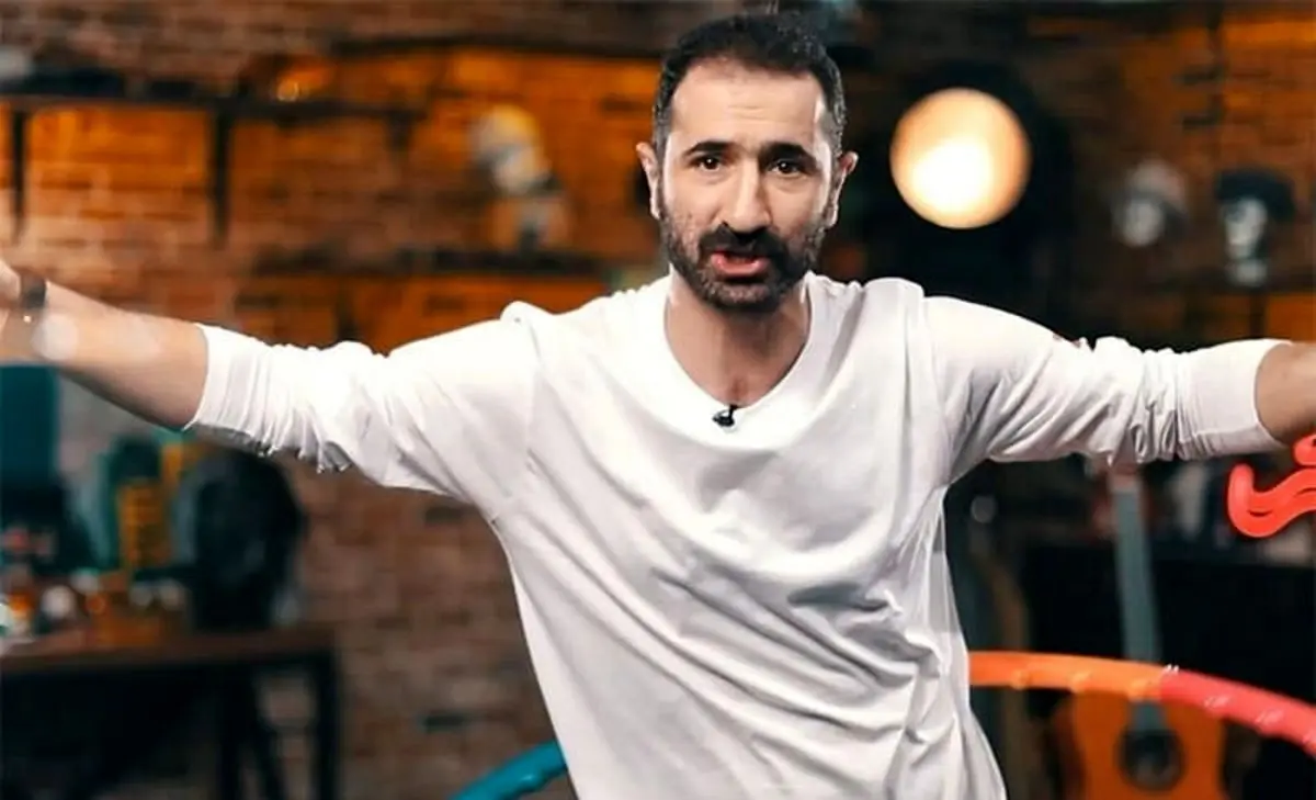 (ویدئو) گریه ایمان صفا، پدیده جوکر برای مادرش