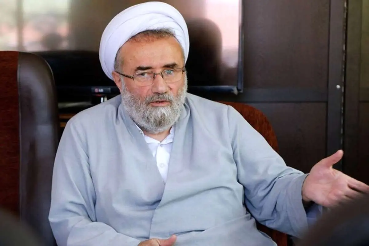 مسیح مهاجری: برخی ائمه جمعه، بخشنامه‌ای عمل می‌کنند