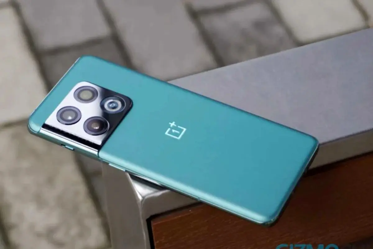 رونمایی از گوشی وان پلاس ۱۰ اولترا