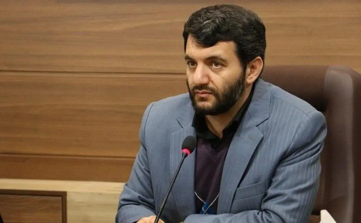 (ویدئو) عبدالملکی: دانشمندان درگیر تعیین دستمزد کارگران شده‌اند