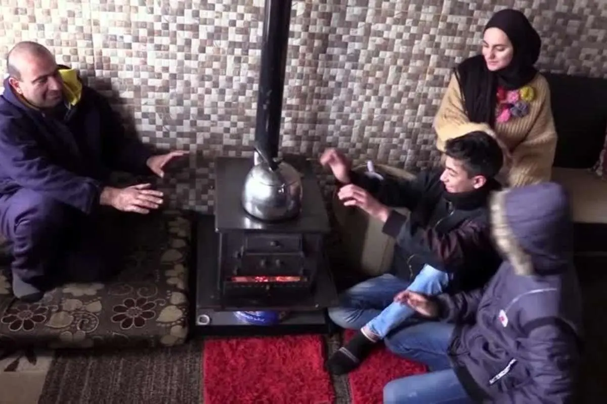 (ویدئو) زمستان سخت لبنانیها بدون سوخت