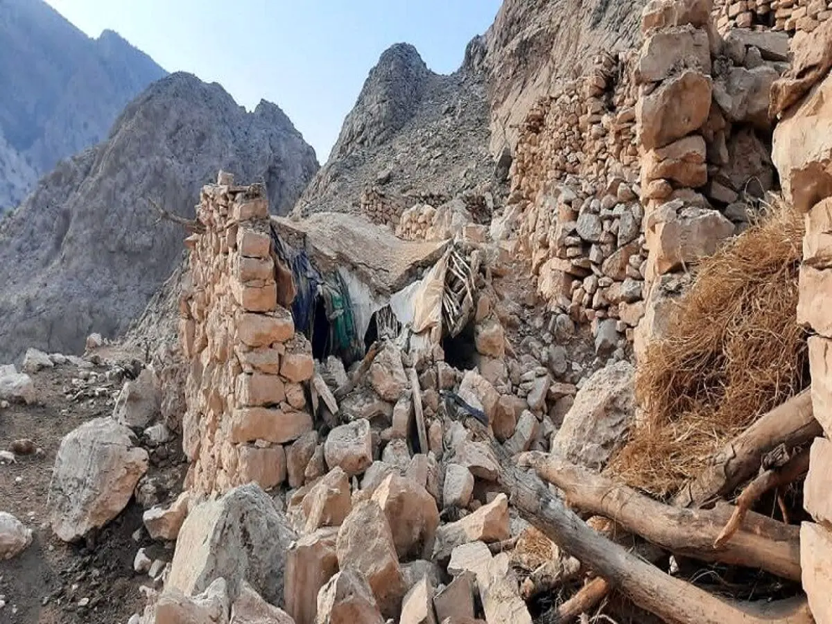 زندگی روی آوار
