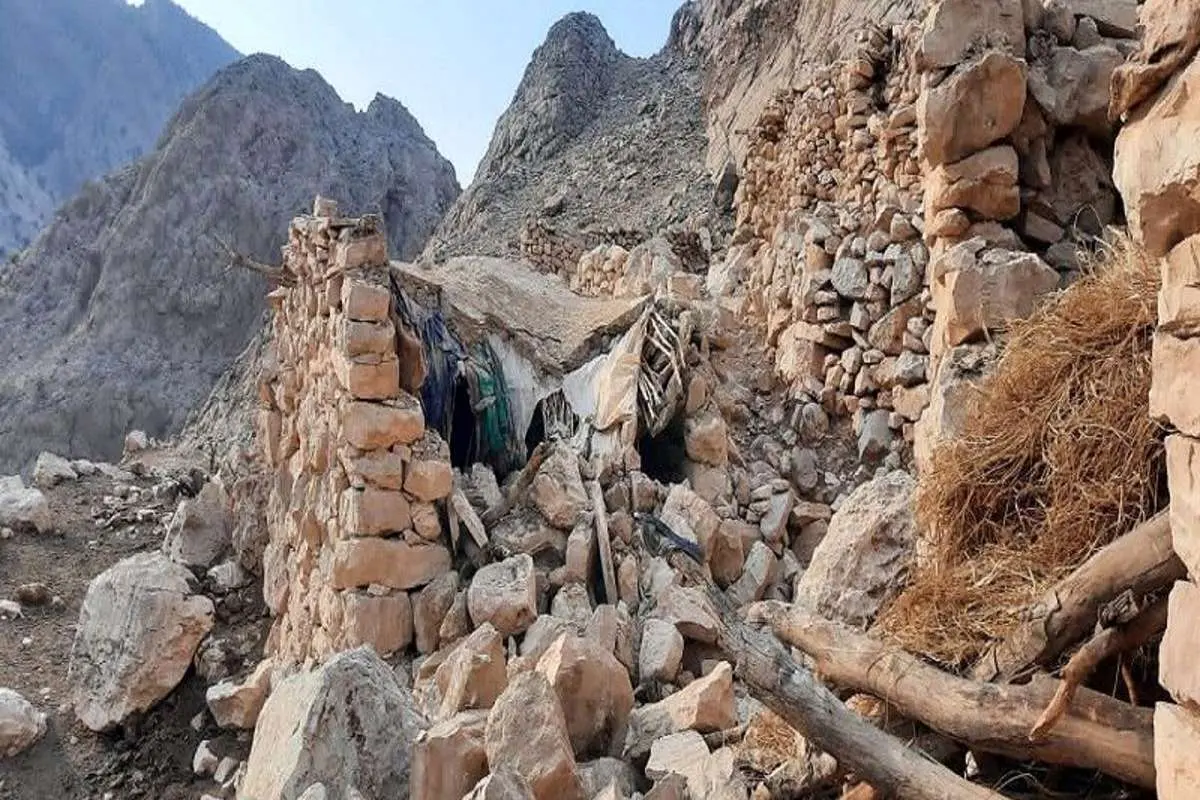 زندگی روی آوار