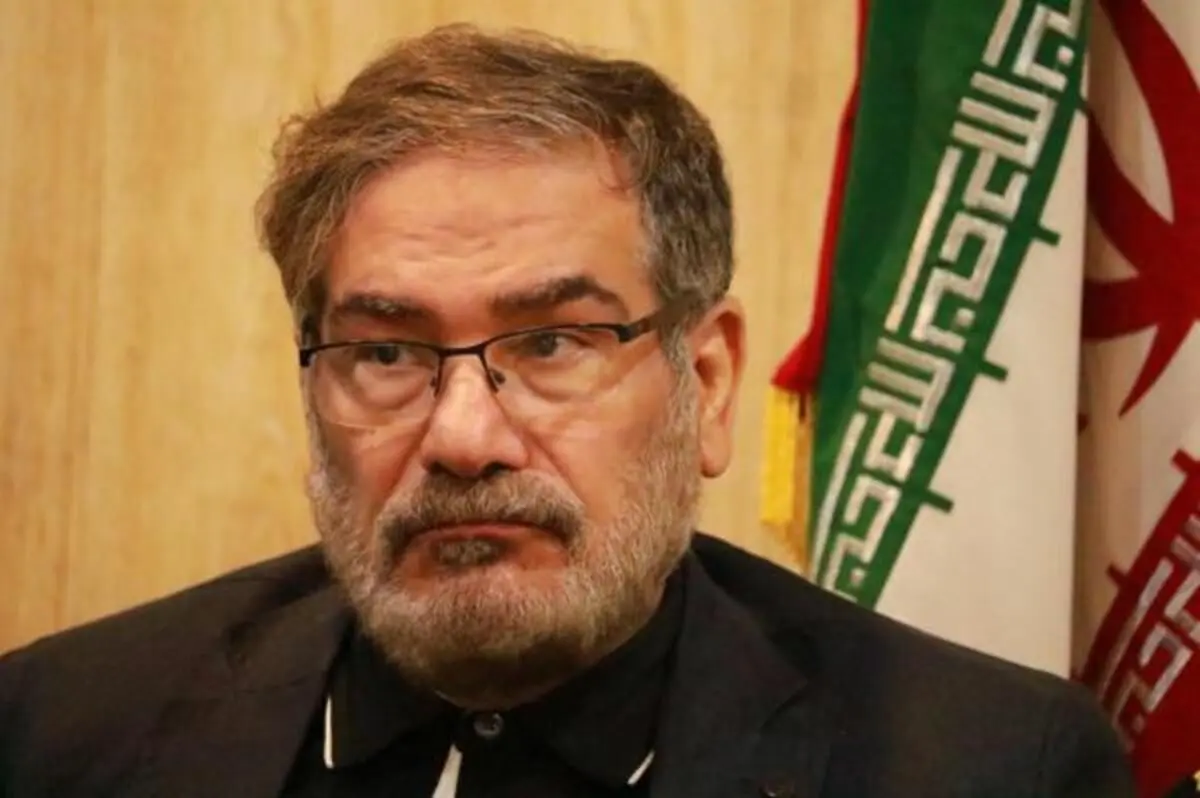 انتقاد نورنیوز از خبر کیهان درباره تماس شمخانی با شریعتمداری
