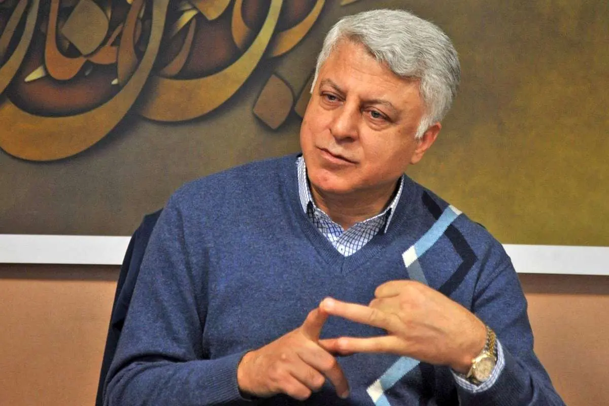 فیاض زاهد: خطر بزرگ این است که ایران در حال فقیر شدن است