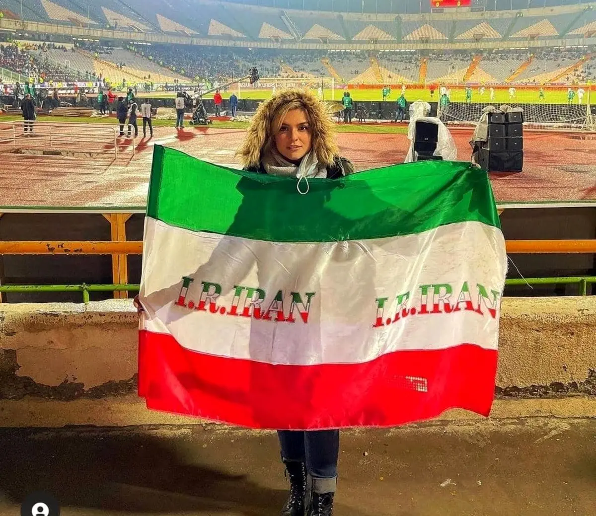 (ویدئو) دنیا مدنی در ورزشگاه آزادی