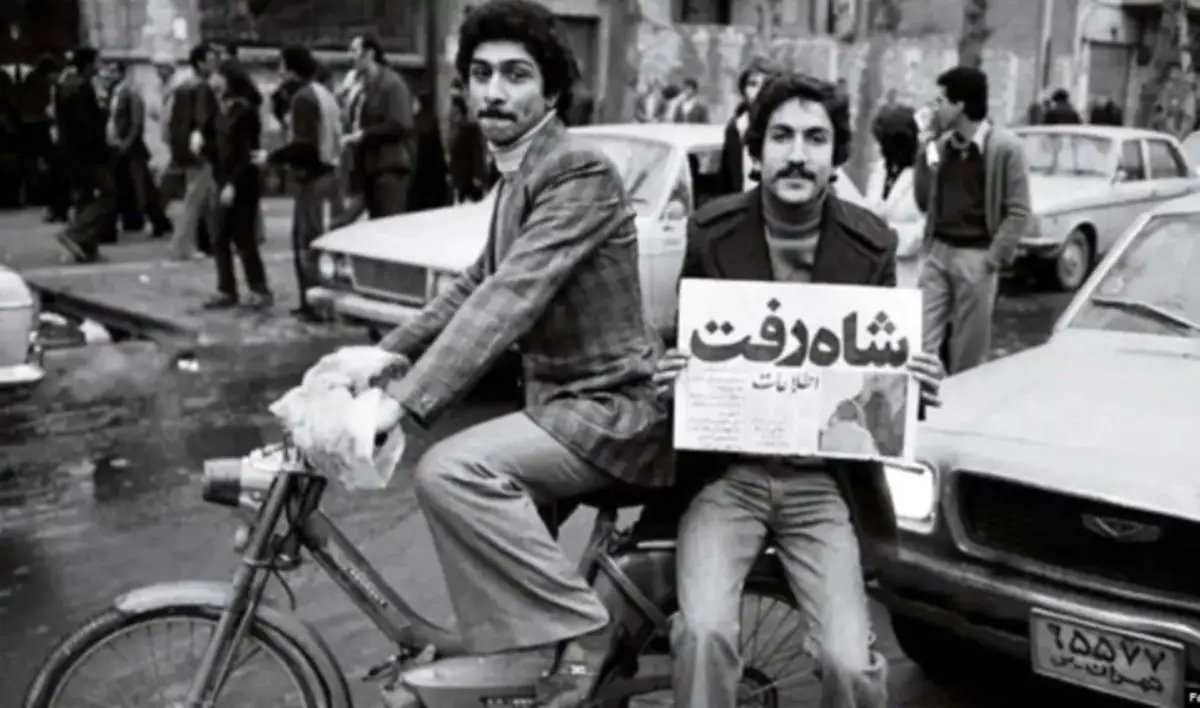 روایت کیهان از خروج محمدرضا پهلوی از ایران و تیتر «شاه رفت»