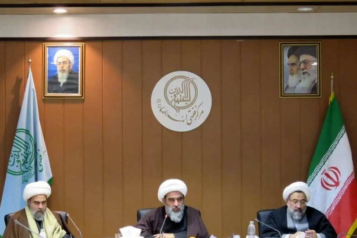 دستور آیتالله فاضل لنکرانی برای ورود حوزه به اهدای جنین
