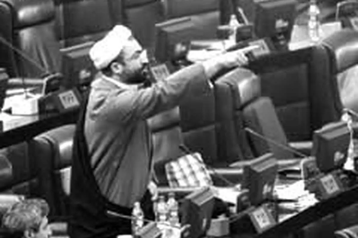 انشعابی در کار نیست