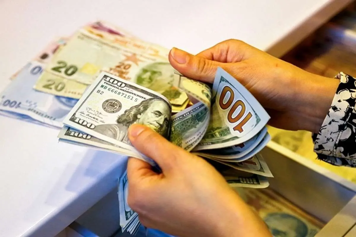 پیش بینی قیمت دلار ۳۰ دی ۱۴۰۰