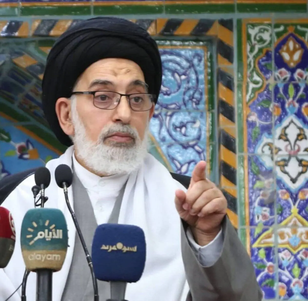 قدردانی امام جمعه شهر نجف از دروازه بان تیم ملی عراق