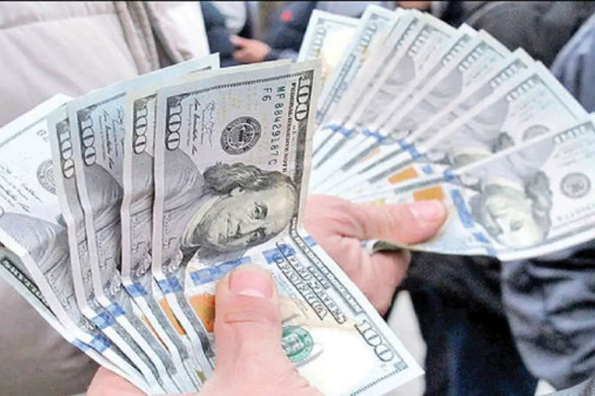 بندبازی دلار در مرز ۲۸