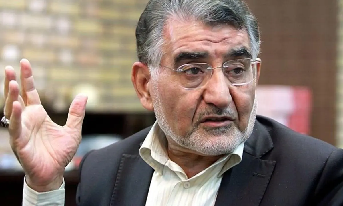آل اسحاق: خودرو ۵۰ میلیونی را ۱۵۰ میلیون می‌فروشند