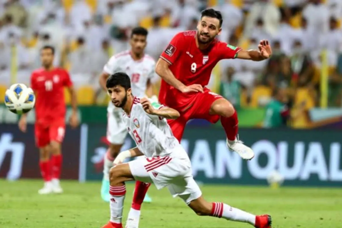 پخش زنده فوتبال امروز، دوشنبه ۱۲ بهمن از تلویزیون + جدول
