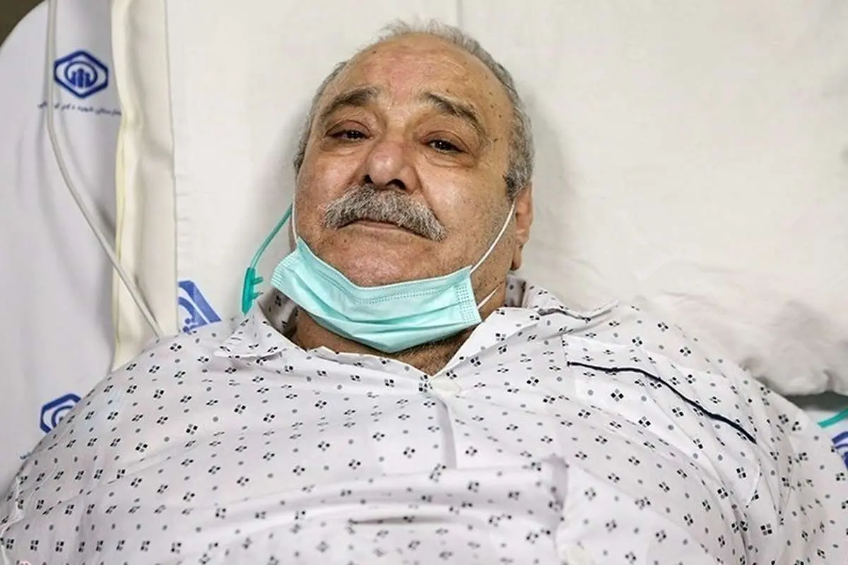 رهبر انقلاب برای محمد کاسبی چفیه فرستاد