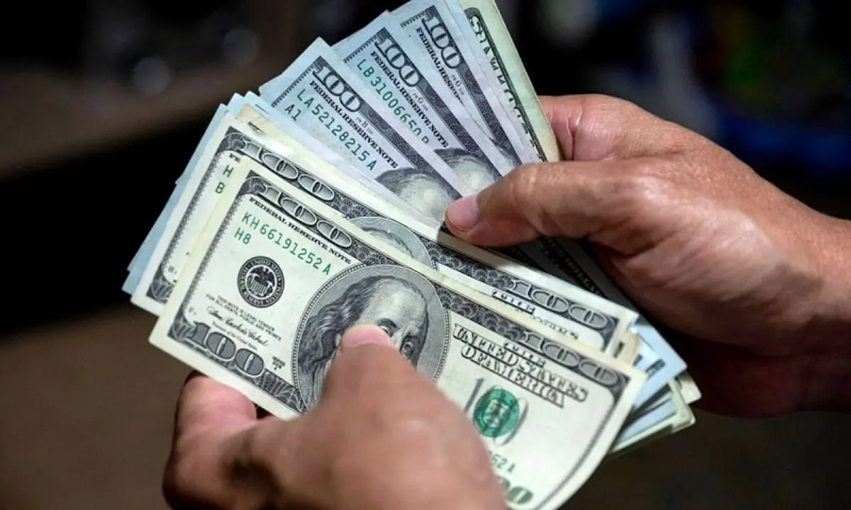 پیش‌بینی قیمت دلار امروز شنبه ۱۶ بهمن ۱۴۰۰