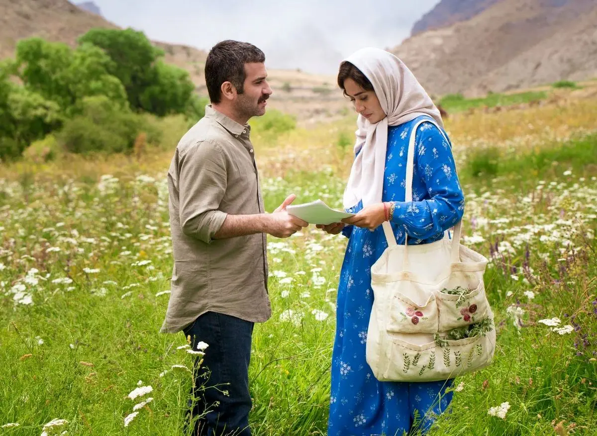 نقد و بررسی «ملاقات خصوصی»؛ عاشقانه‌ای در دل ویرانی