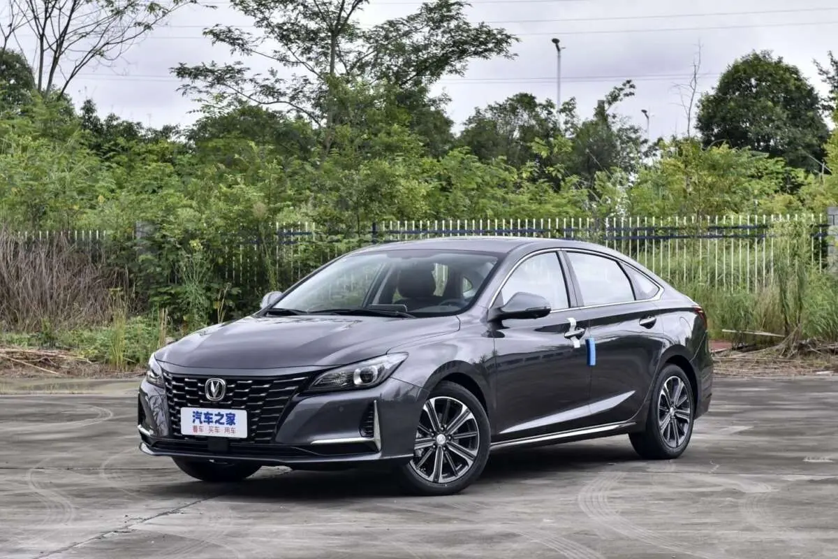 چانگان CC مدل ۲۰۲۲، یک کپی از سدان‌های هیواندی