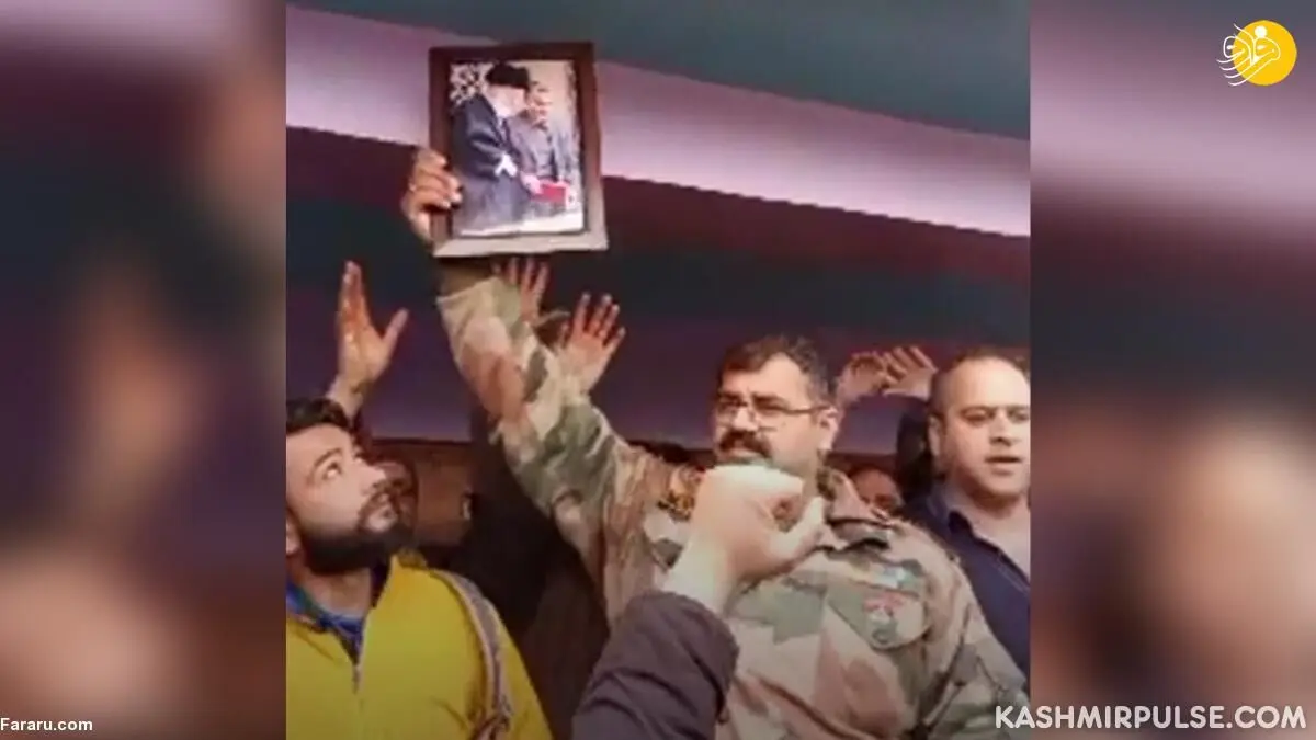 (ویدئو) عذرخواهی فرمانده پلیس کشمیر با عکسی از سردار سلیمانی