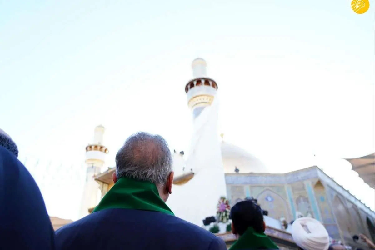 (تصاویر) رونمایی از مناره دوم حرم امام علی(ع)